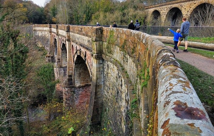 Walking along Marple Aqueduct
